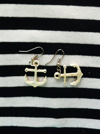 anchor-earrings-